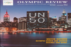Ein Buch mit dem Titel "Olympische Spiele Offizielle Veröffentlichung der Olympischen Bewegung" liegt auf einer flachen Oberfläche und zeigt eine Stadtlandschaft mit Gebäuden, Lichtern und Wasser auf dem Cover. Der Text "Vereinte Nationen Olympische Spiele und Frauen Wissenschaft und Sport" ist ebenfalls sichtbar.