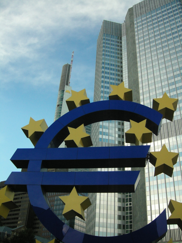Warum kann keine große Bank mehr an Frankfurt vorbeigehen
